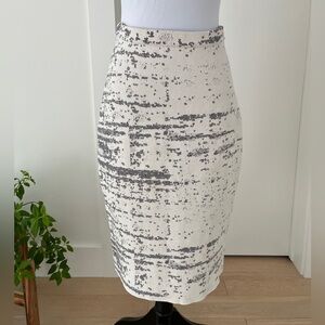 PINK TARTAN Knit Form Fitting Slim Midi Pencil Skirt Abstract Pattern Knit Chic